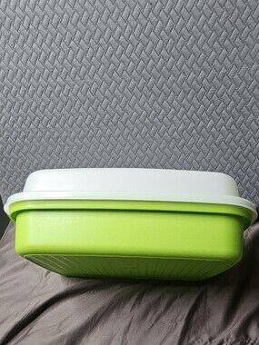 Tupperware Lime Green Food Marinador Large Vintage Season Serve
